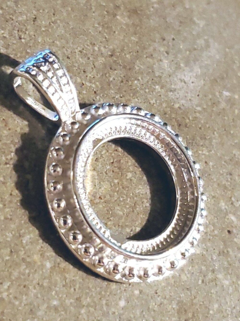 Sterling Silver Plated Art Deco Dotted 16mm Round Cabochon Pendant Setting - Picture 4 of 6